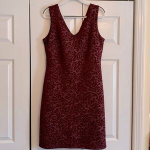 Donna Ricco, V-neck Jacquard floral dress, size 12, EUC